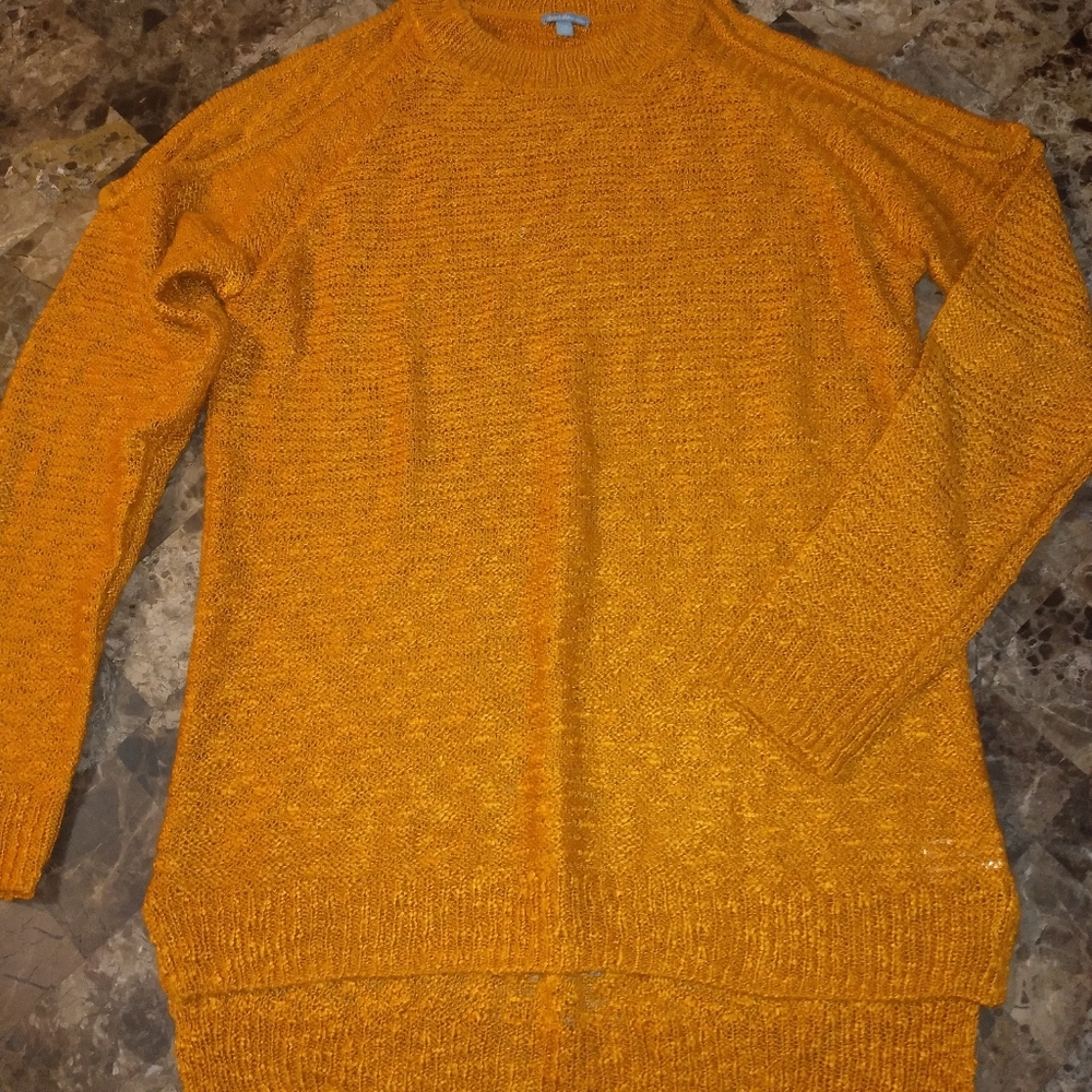 Charlotte Russe womens M sweater with shoulders cut out